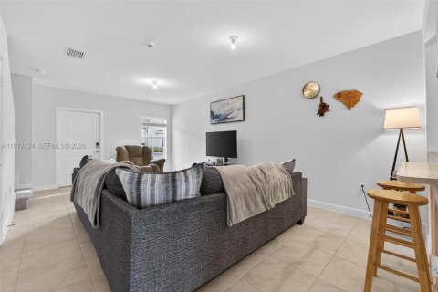 Touwnhouse à vendre à Florida City, Floride: 2 chambres, 112.23 m2 № 2045150 - photo 7