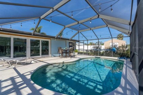 House in Ellenton, Florida 3 bedrooms, 159.42 sq.m. № 1885429 - photo 17