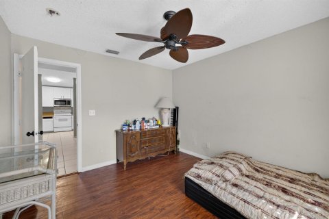 Casa en venta en Port St. Lucie, Florida, 3 dormitorios, 147.16 m2 № 2378715 - foto 15