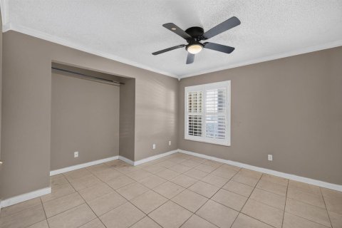 Casa en venta en Port St. Lucie, Florida, 3 dormitorios, 147.16 m2 № 2378715 - foto 13