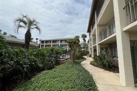 Condo in Altamonte Springs, Florida, 1 bedroom  № 1658019 - photo 1