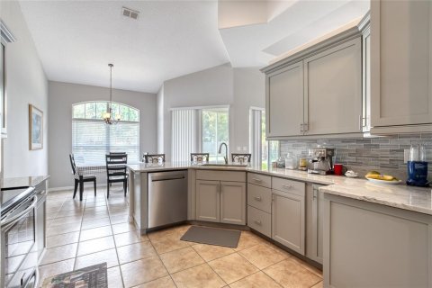 House in Palm Coast, Florida 3 bedrooms, 169.36 sq.m. № 2105605 - photo 24