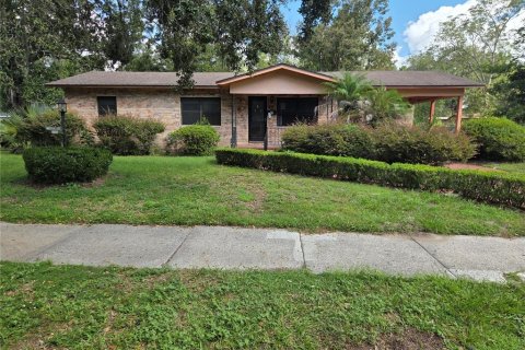Casa en Gainesville, Florida 4 dormitorios, 141.03 m2 № 2381256