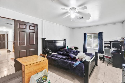 Villa ou maison à vendre à Miami, Floride: 3 chambres, 167.22 m2 № 1950221 - photo 21