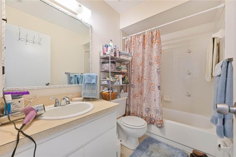 Commercial property in Cape Coral, Florida 4 bedrooms, 163.32 sq.m. № 1917748 - photo 26