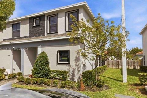 Touwnhouse à vendre à Florida City, Floride: 3 chambres, 133.13 m2 № 2044606 - photo 6