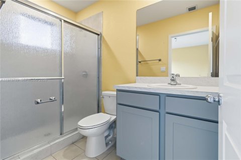 Touwnhouse à vendre à Florida City, Floride: 3 chambres, 133.13 m2 № 2044606 - photo 3