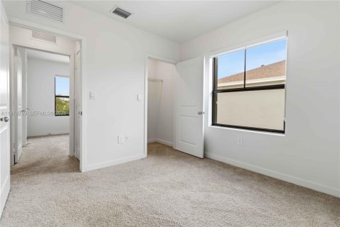 Touwnhouse à vendre à Florida City, Floride: 3 chambres, 133.13 m2 № 2044606 - photo 17