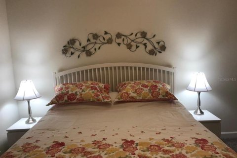 Townhouse in STOREY LAKE in Kissimmee, Florida 4 bedrooms, 177.81 sq.m. № 1583843 - photo 15