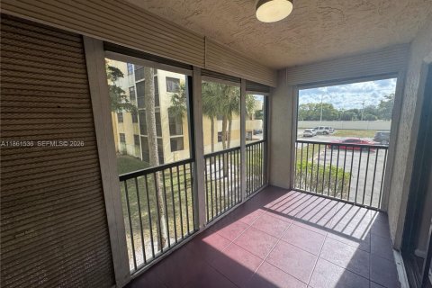Condominio en alquiler en Lauderhill, Florida, 2 dormitorios, 103.12 m2 № 2055109 - foto 22
