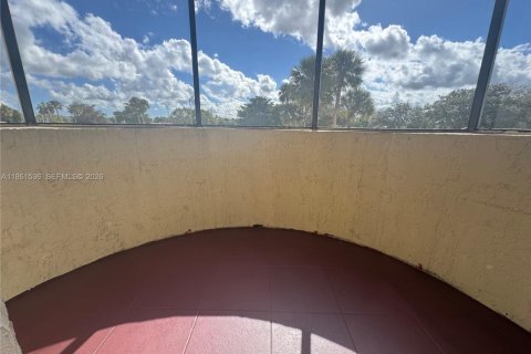 Condominio en alquiler en Lauderhill, Florida, 2 dormitorios, 103.12 m2 № 2055109 - foto 23