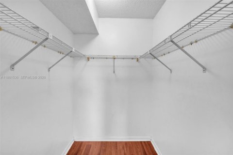 Condominio en alquiler en Lauderhill, Florida, 2 dormitorios, 103.12 m2 № 2055109 - foto 14