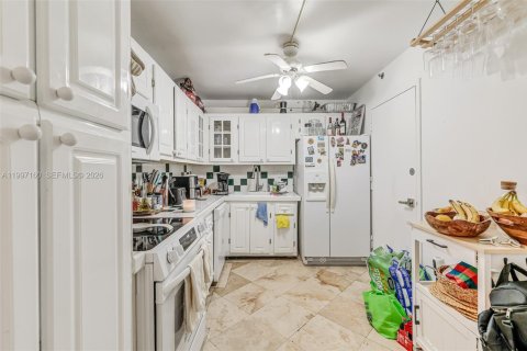 Condominio en venta en Miami Beach, Florida, 2 dormitorios, 118.08 m2 № 2058924 - foto 18