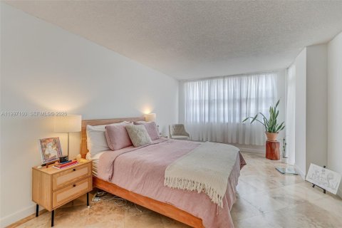 Condominio en venta en Miami Beach, Florida, 2 dormitorios, 118.08 m2 № 2058924 - foto 23