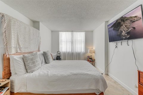 Condominio en venta en Miami Beach, Florida, 2 dormitorios, 118.08 m2 № 2058924 - foto 20