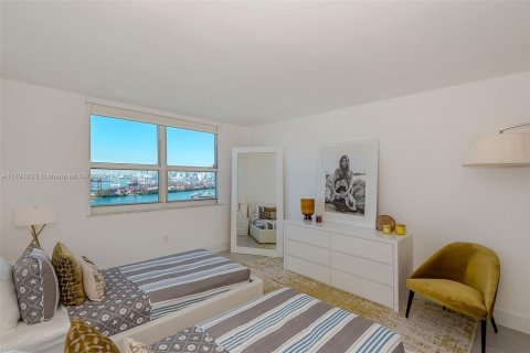Copropriété à louer à Miami Beach, Floride: 2 chambres, 101.26 m2 № 1700587 - photo 18
