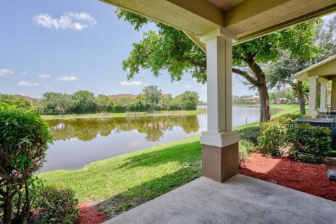 Copropriété à vendre à West Palm Beach, Floride: 3 chambres, 236.99 m2 № 2044554 - photo 28