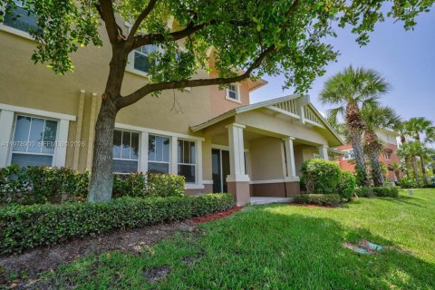 Condominio en venta en West Palm Beach, Florida, 3 dormitorios, 236.99 m2 № 2044554 - foto 3