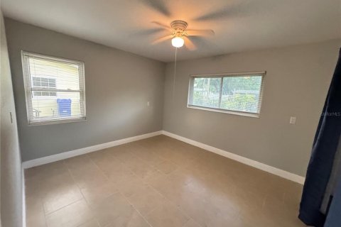 Casa en alquiler en Oldsmar, Florida, 3 dormitorios, 149.39 m2 № 1866882 - foto 12