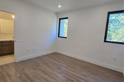 Adosado en venta en Dania Beach, Florida, 3 dormitorios № 1984684 - foto 12