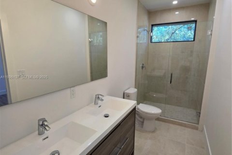 Adosado en venta en Dania Beach, Florida, 3 dormitorios № 1984684 - foto 17