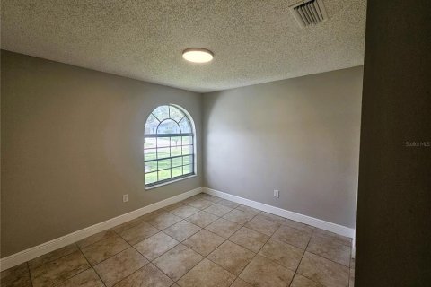 House in Brandon, Florida 3 bedrooms, 109.25 sq.m. № 1905858 - photo 28