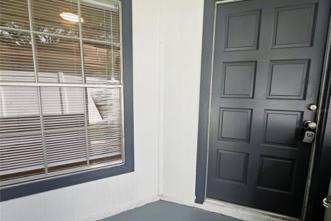 House in Brandon, Florida 3 bedrooms, 109.25 sq.m. № 1905858 - photo 5