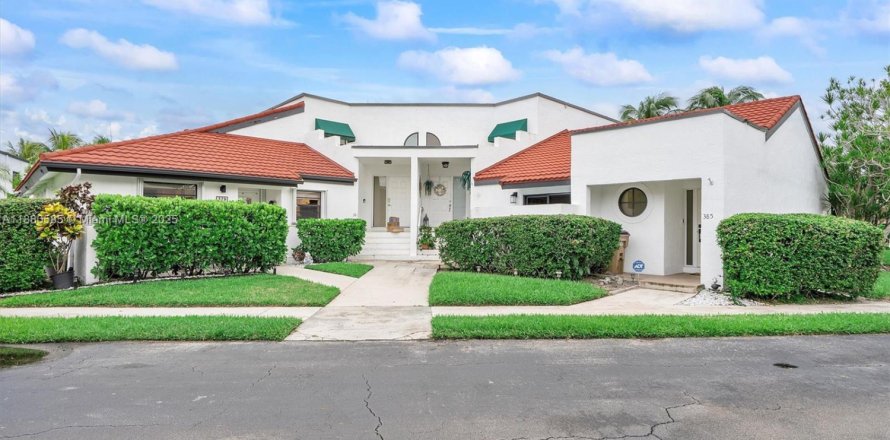 Villa ou maison à Deerfield Beach, Floride 1 chambre, 78.6 m2 № 1930139