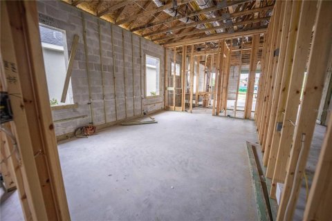 House in Oxford, Florida 3 bedrooms, 167.78 sq.m. № 1813532 - photo 3