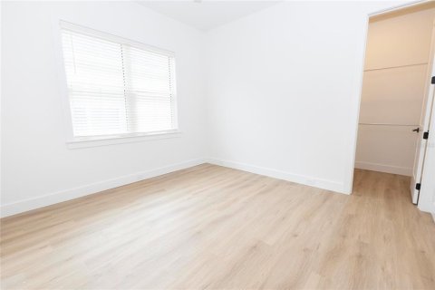 Casa en venta en Oxford, Florida, 3 dormitorios, 167.78 m2 № 1813532 - foto 16