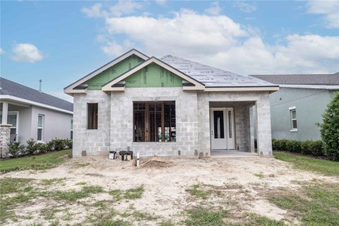 House in Oxford, Florida 3 bedrooms, 167.78 sq.m. № 1813532 - photo 1
