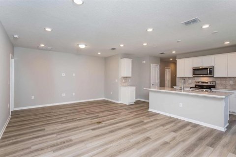Casa en venta en Parrish, Florida, 4 dormitorios, 146.79 m2 № 1918031 - foto 4