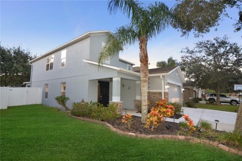 Villa ou maison à Hudson, Floride 5 chambres, 202.53 m2 № 2430794