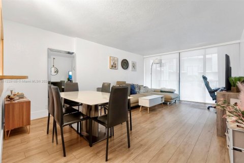 Купить кондоминиум в Авентура, Флорида 1 спальня, 68.84м2, № 1937210 - фото 22