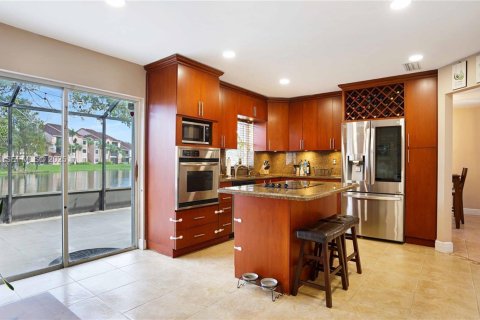 Casa en venta en Plantation, Florida, 3 dormitorios, 137.87 m2 № 1987663 - foto 20