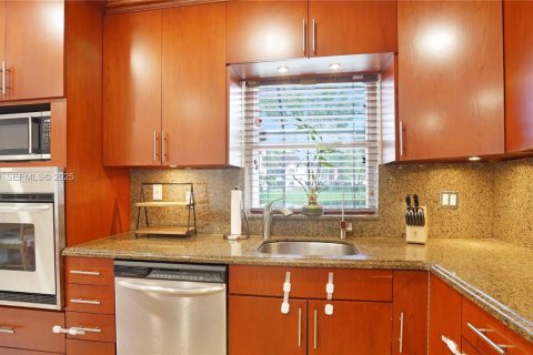 Casa en venta en Plantation, Florida, 3 dormitorios, 137.87 m2 № 1987663 - foto 24