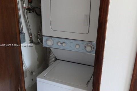 Condo in Bay Harbor Islands, Florida, 2 bedrooms  № 1973716 - photo 16