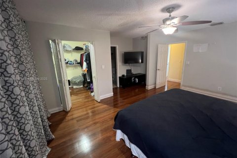 Adosado en venta en Davie, Florida, 3 dormitorios, 126.35 m2 № 1944926 - foto 17