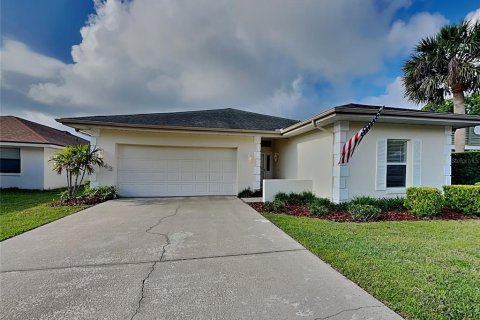 Villa ou maison à Winter Haven, Floride 3 chambres, 198.44 m2 № 2117773