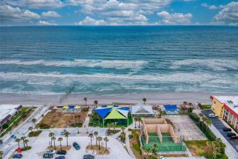 Condo à New Smyrna Beach, Floride, 1 chambre № 2103084