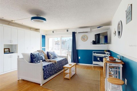 Condominio en venta en New Smyrna Beach, Florida, 1 dormitorio, 42.64 m2 № 2103084 - foto 7
