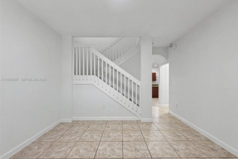 Купить таунхаус в Хомстед, Флорида 3 спальни, 142.6м2, № 2024462 - фото 22