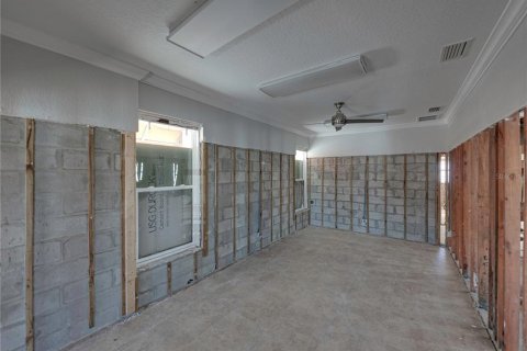 Commercial property in Redington Beach, Florida 148.27 sq.m. № 1562673 - photo 27
