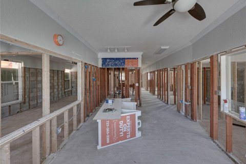 Commercial property in Redington Beach, Florida 148.27 sq.m. № 1562673 - photo 25