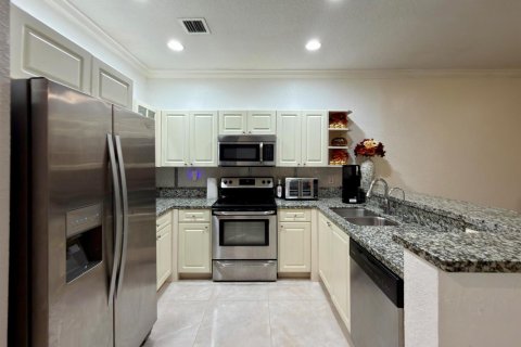 Touwnhouse à louer à Lauderhill, Floride: 3 chambres, 190.45 m2 № 2386883 - photo 4