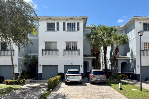 Touwnhouse à Lauderhill, Floride 3 chambres, 190.45 m2 № 2386883