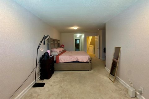 Touwnhouse à louer à Lauderhill, Floride: 3 chambres, 190.45 m2 № 2386883 - photo 18