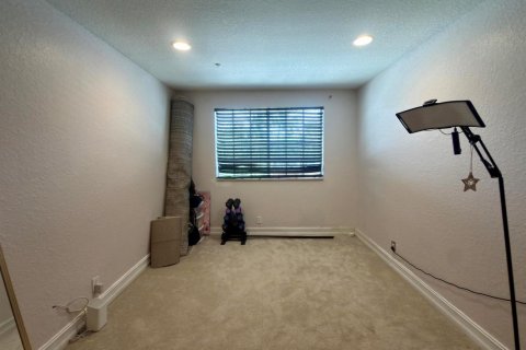 Touwnhouse à louer à Lauderhill, Floride: 3 chambres, 190.45 m2 № 2386883 - photo 19