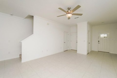 Touwnhouse à louer à Lutz, Floride: 3 chambres, 151.8 m2 № 2420548 - photo 5