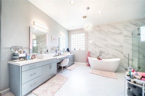 Villa ou maison à vendre à Davie, Floride: 5 chambres, 357.4 m2 № 2064444 - photo 26